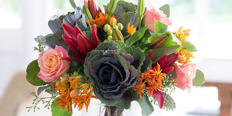 Top 13 Flowers & Foliage for Autumn Bouquets - Blossoming Gifts