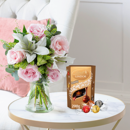 Blush Pink Rose & Lily & Lindor Assorted Truffles (200g) Blush Pink Rose & Lily & Lindor Assorted Truffles (200g)