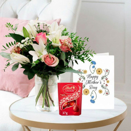 Pink Purity, Lindor Truffles 37g & Mother's Day Card
